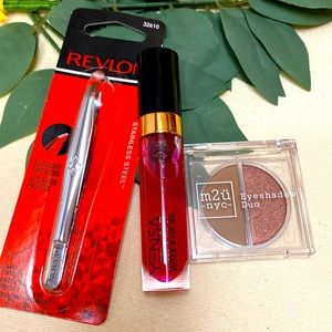 Set of 3 make up NEW!